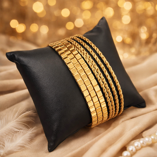 Bracelet Doré Élégance en Acier Inoxydable