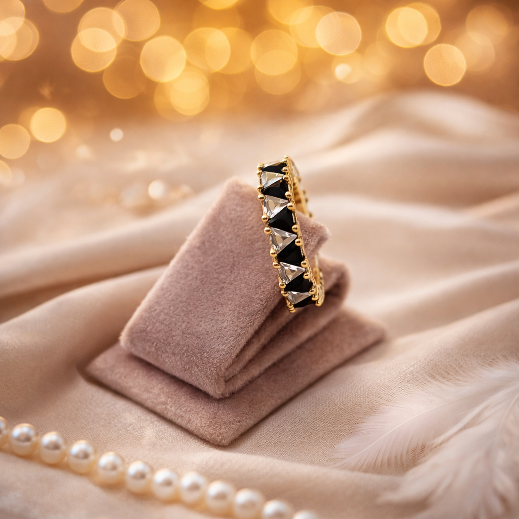 Bague Dorée Luxe – Élégance Intemporelle