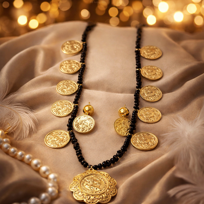 Collier Pièces Dorées & Perles Noires – Bijou de Fête